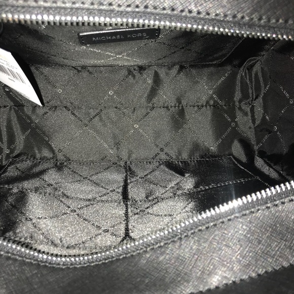 NWT LRG MICHAEL KORS BLACK CHAIN TOTE W/NWT WALLET - Picture 5 of 7